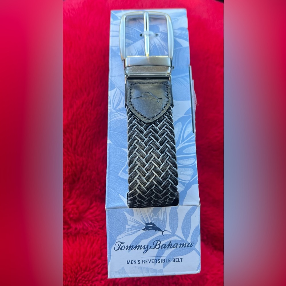 Tommy Bahama Black and Gray Reversible Belt 
New in Box